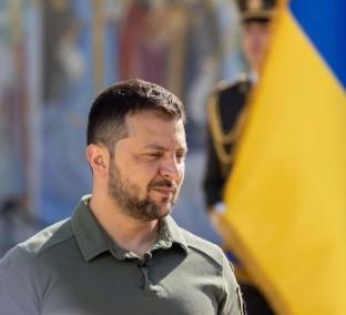 Zelenskyy and Ukrainian flag