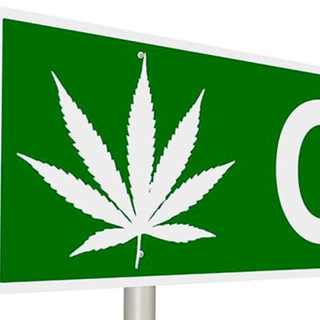 Marijuana leaf and the word Ohio