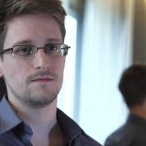 Edward Snowden in Citizenfour (Praxis Films)