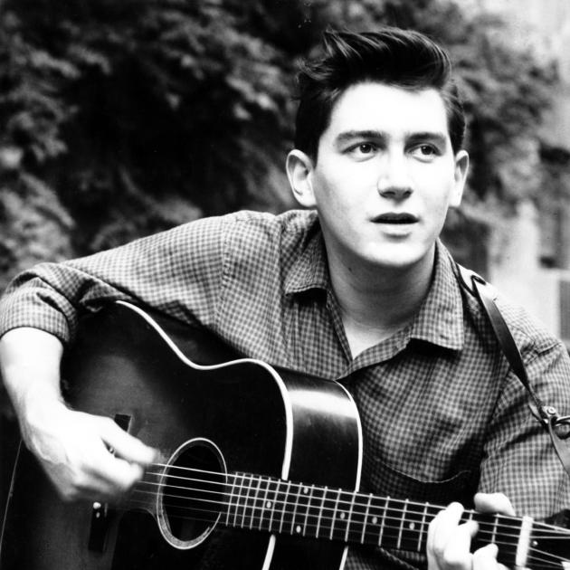 Young Phil Ochs in black and white