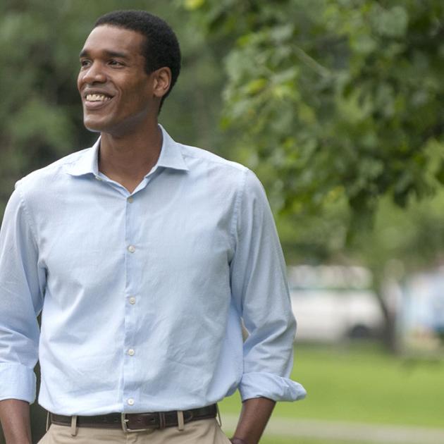 Actor portraying Obama