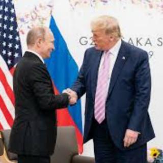 Putin and Trump shaking hands
